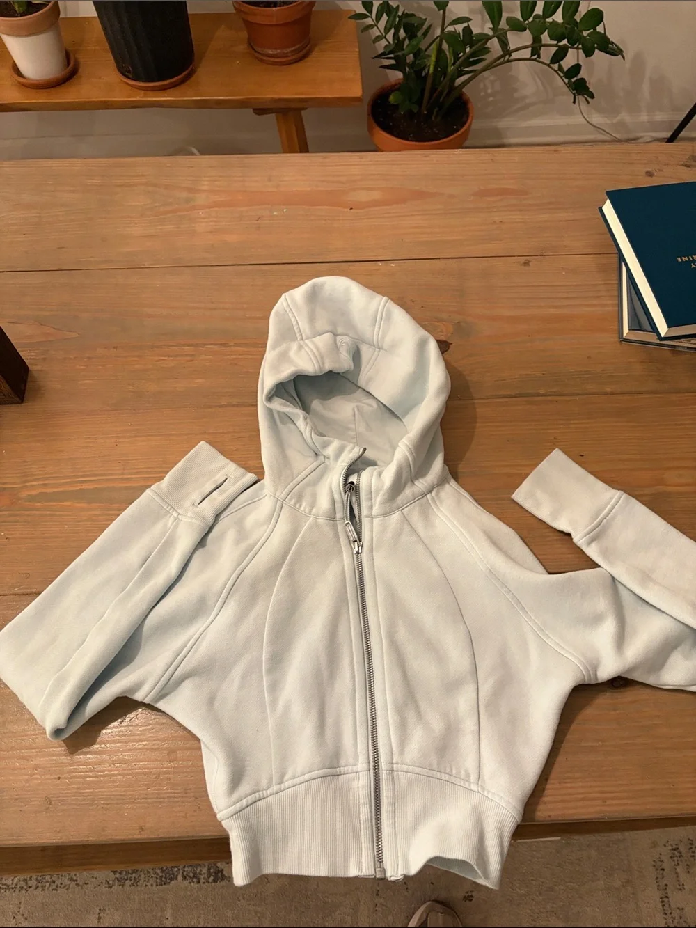 Lululemon crop hoodie full zip size XS